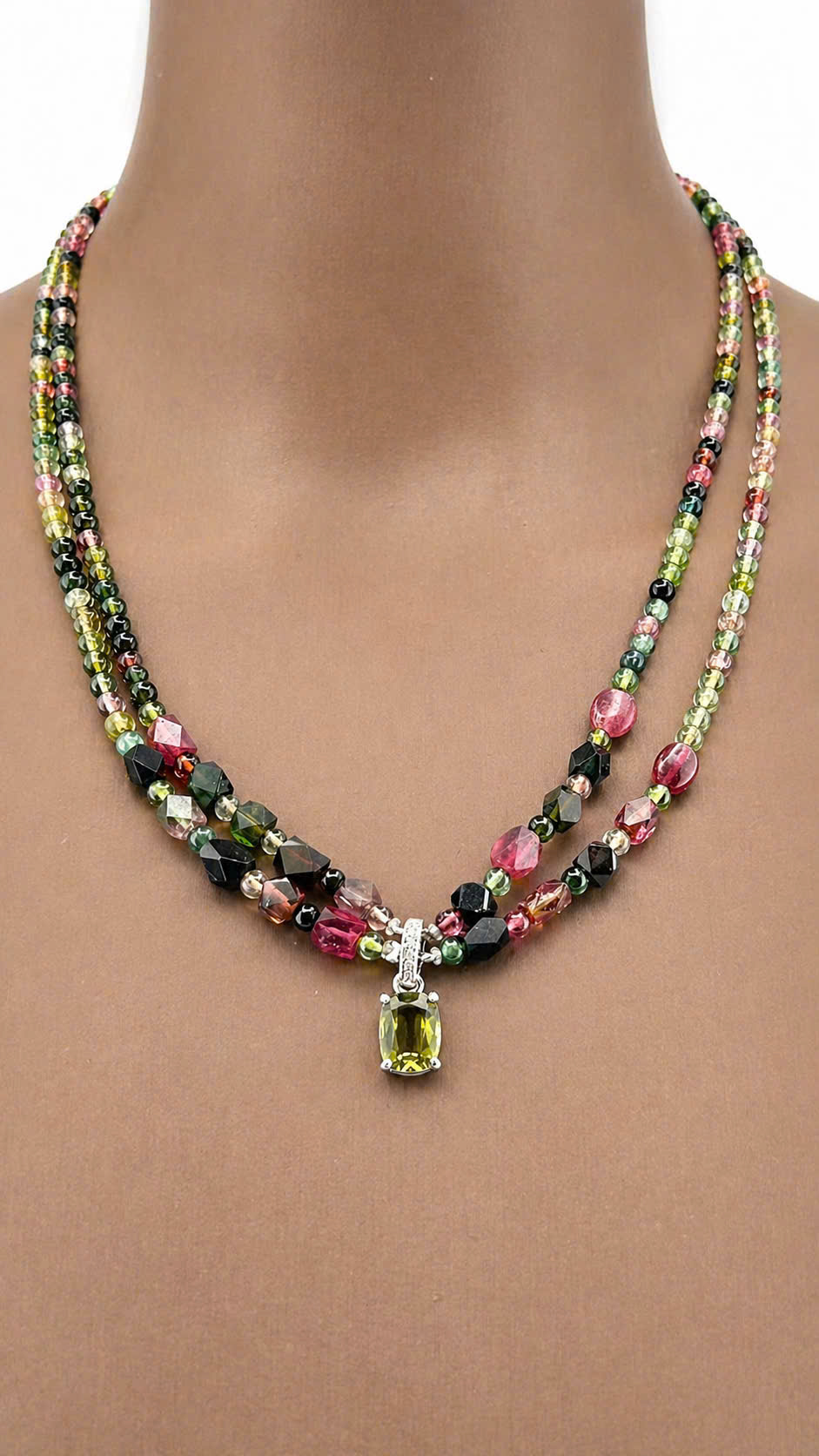 CÔNG TY TNHH LUXGEMS